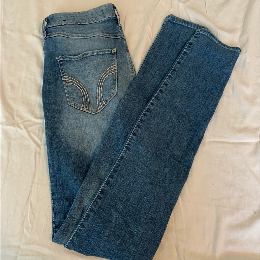 Hollister High rise super skinny jean size 1L